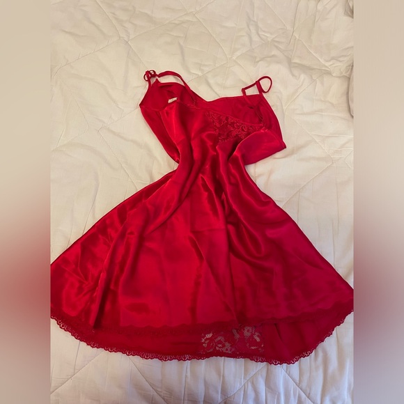 Victorias Secret Red Slip - Picture 2 of 3